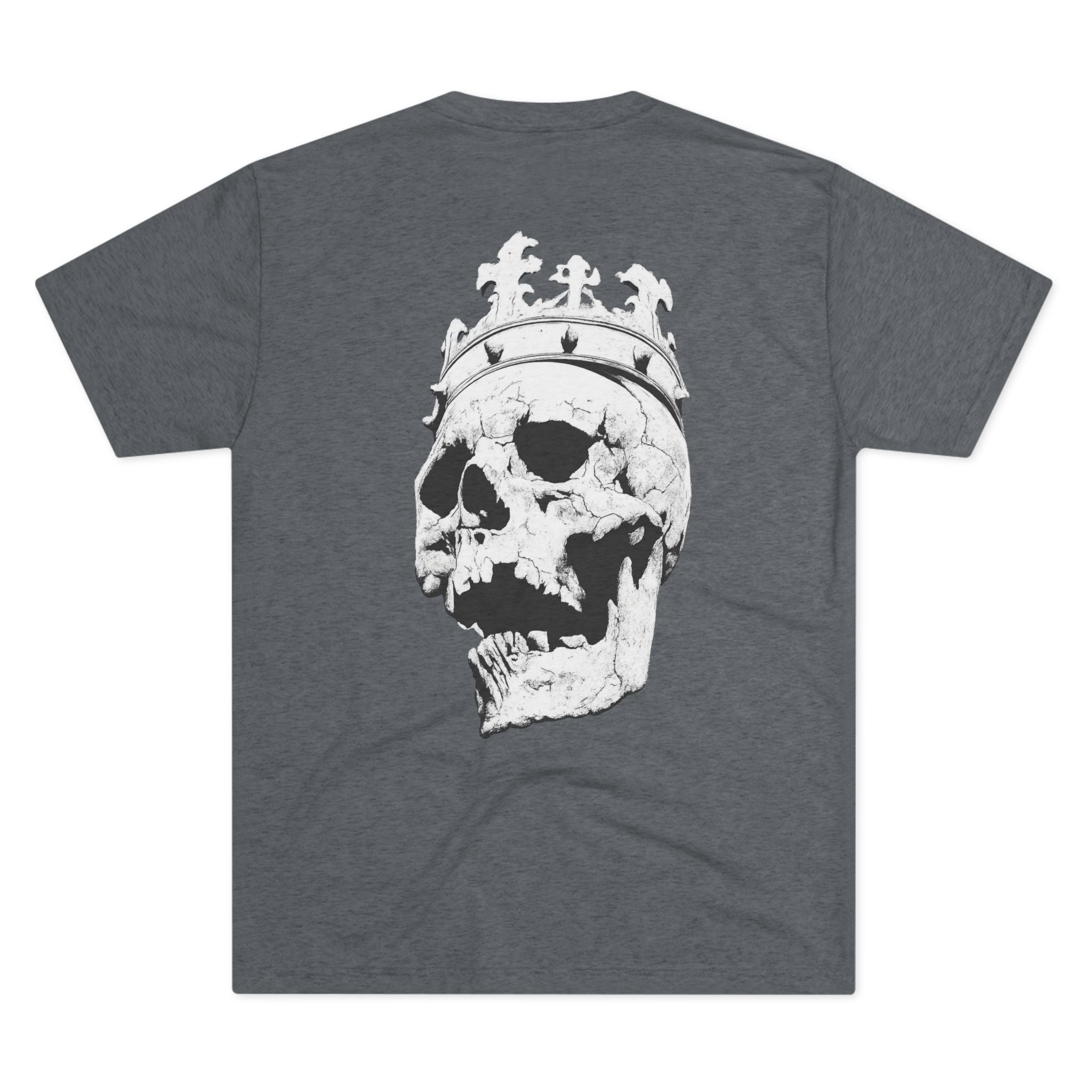 Unchained Skull Crown T-Shirt — "Vincit Qui Se Vincit" Gothic Chain Design