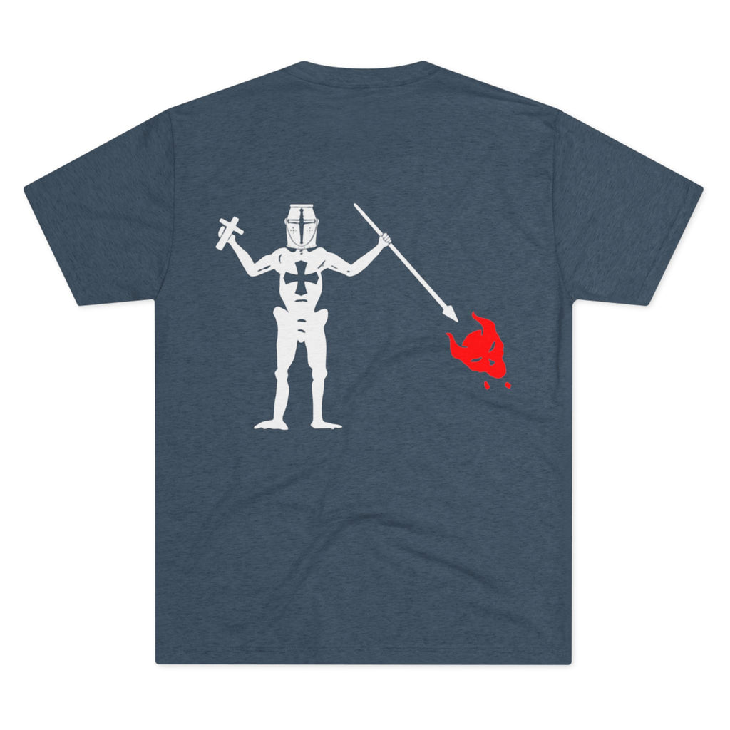 Inferno Hunter T-Shirt — "Vincit Qui Se Vincit" Gothic Chain Design