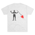 Inferno Hunter T-Shirt — "Vincit Qui Se Vincit" Gothic Chain Design