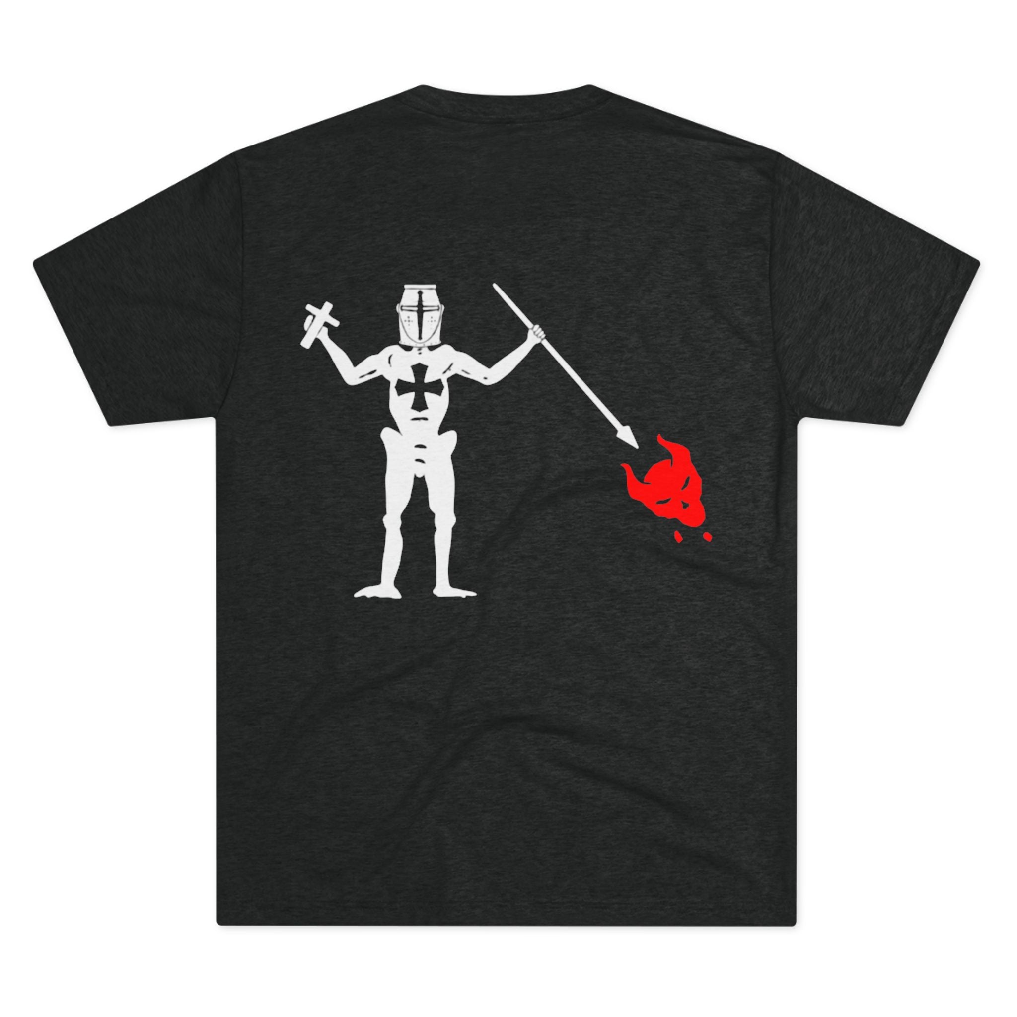 Inferno Hunter T-Shirt — "Vincit Qui Se Vincit" Gothic Chain Design